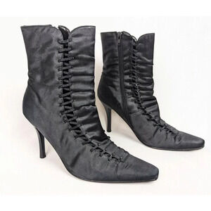 Vintage 90s Y2K NEWPORT NEWS sz 11 Heeled Boots Satin Lace Up Witch Vampire Goth